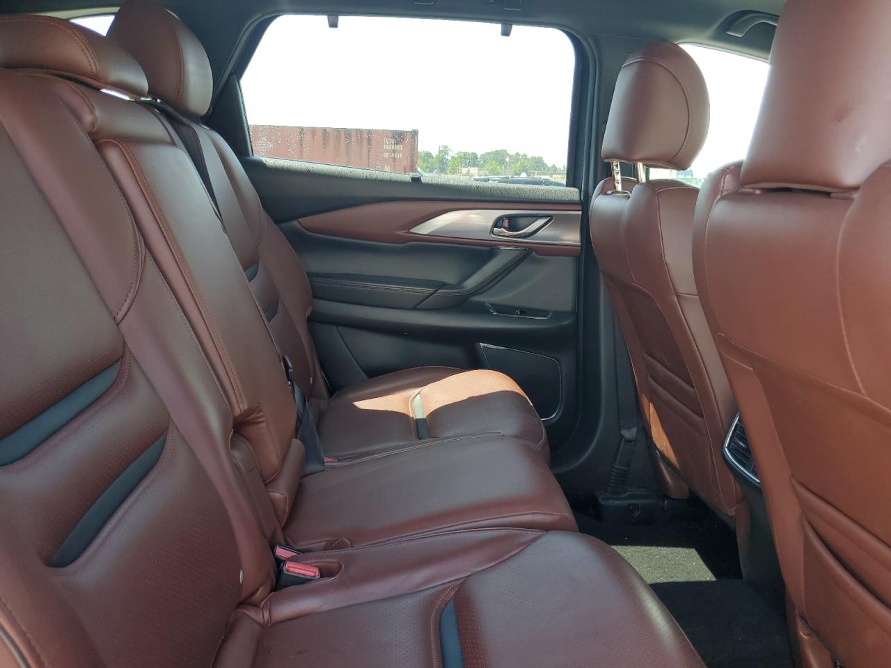 MAZDA CX-9 SIGNATURE