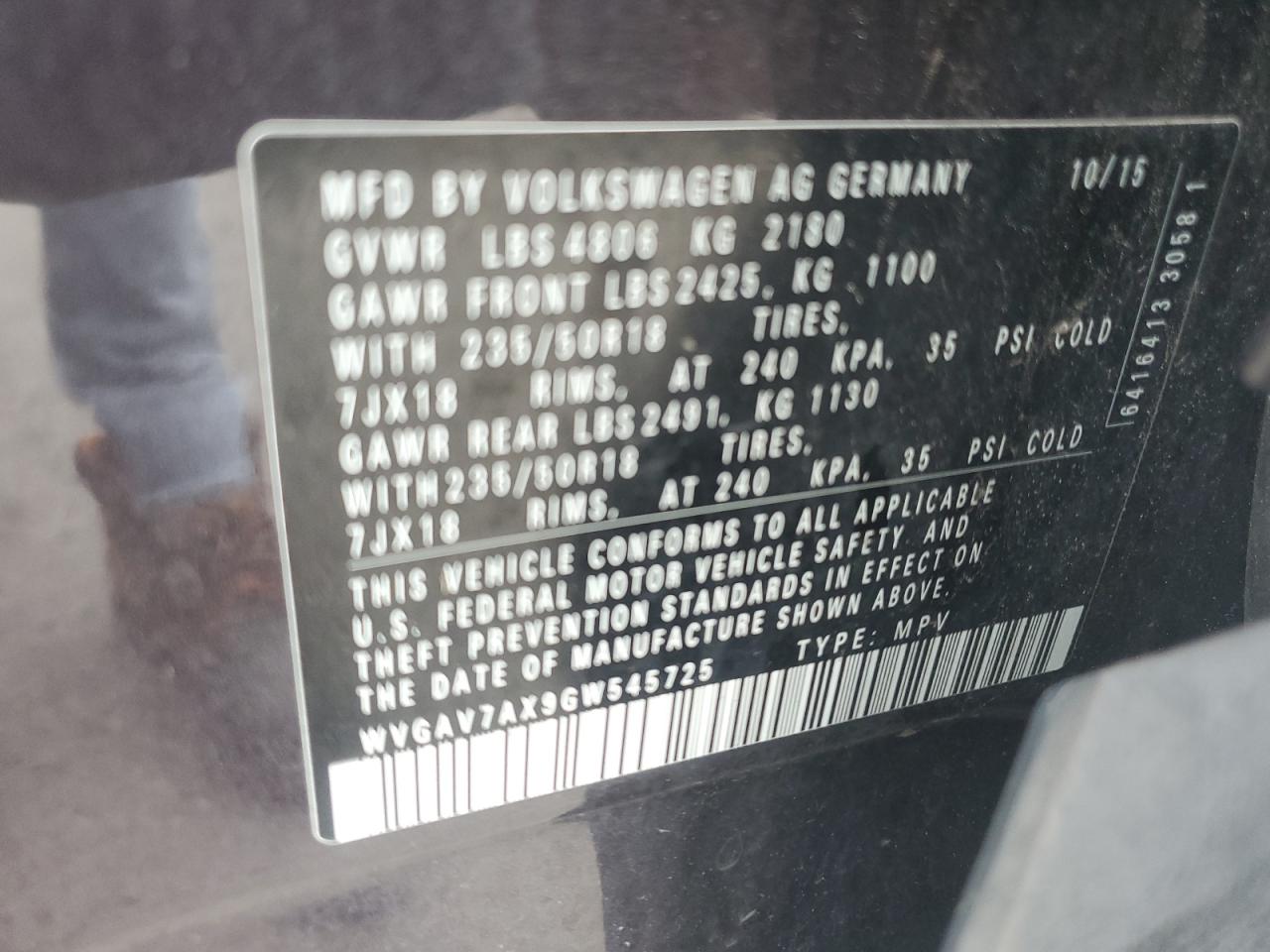 Volkswagen Tiguan s 2016