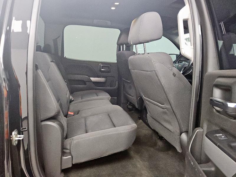 2018 CHEVROLET 1500 SILVE 3GCUKREC5JG349588