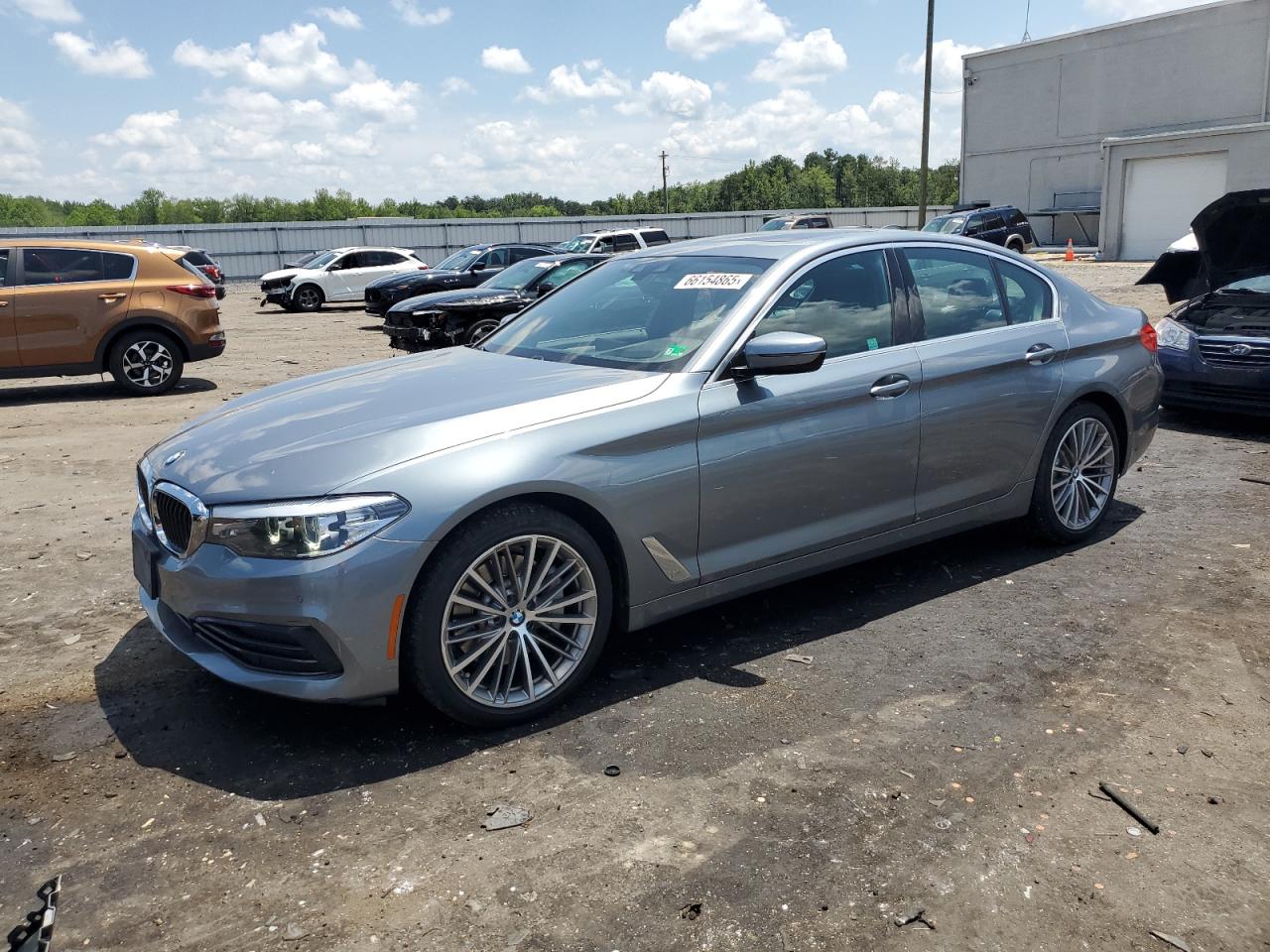 BMW 5 SERIES XI