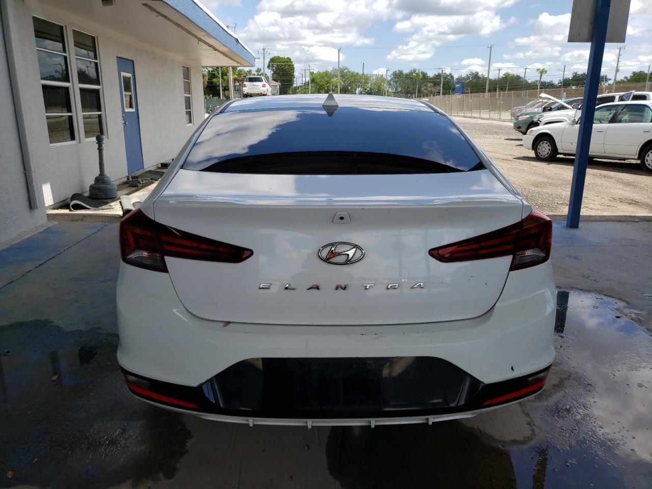 Hyundai Elantra se 2019