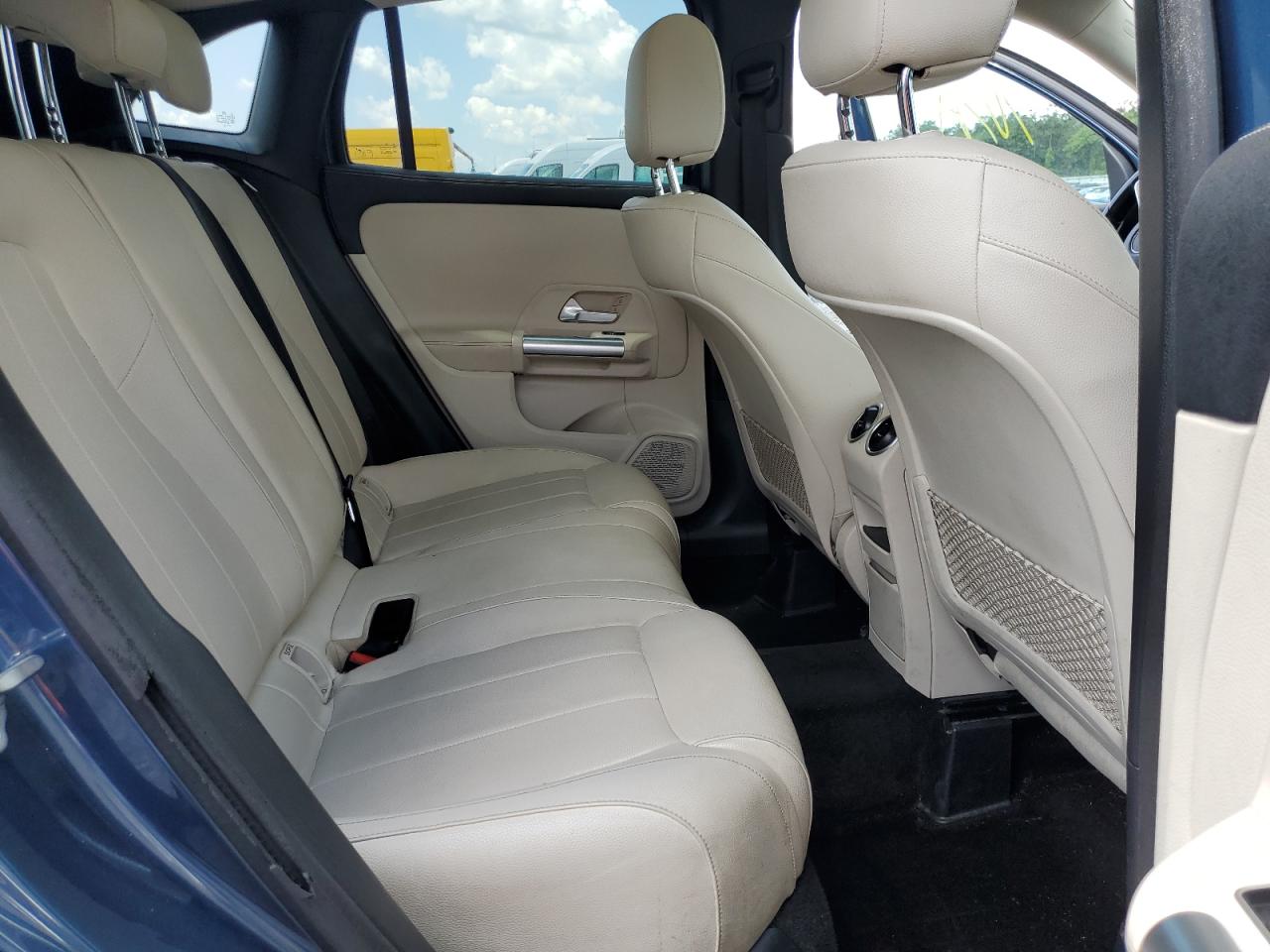 MERCEDES-BENZ GLA-CLASS 250 4MATIC