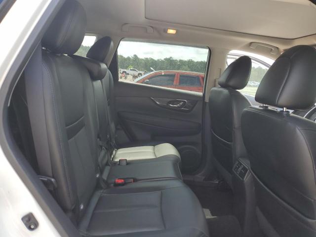 2017 NISSAN ROGUE S 5N1AT2MT6HC866948
