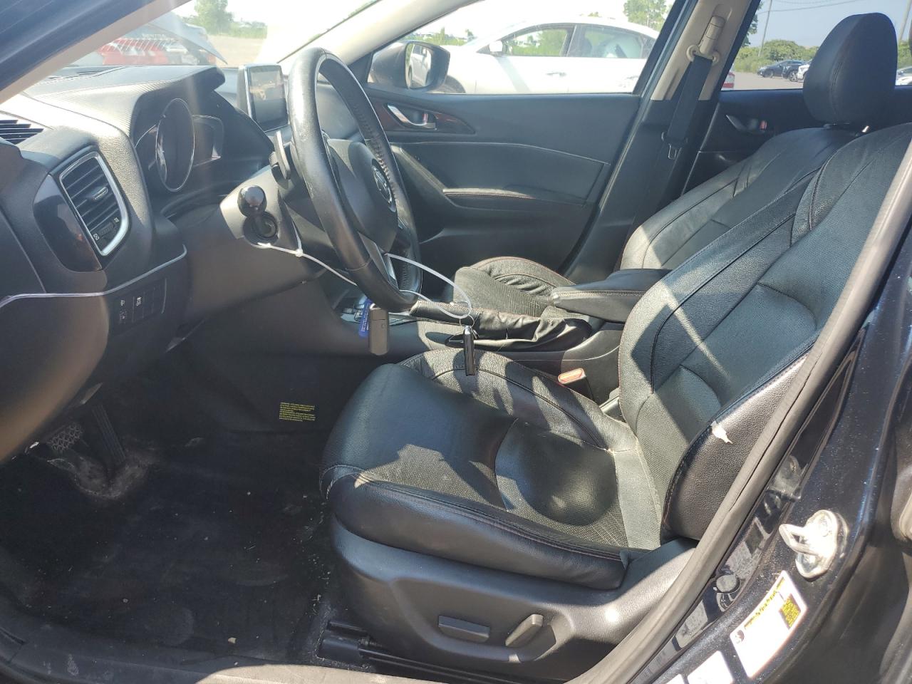 MAZDA 3 GRAND TOURING