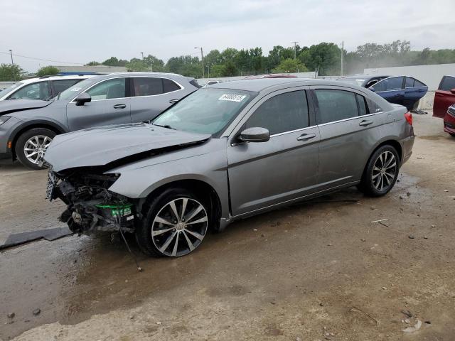 Global Auto Auctions: 2013 CHRYSLER 200 TOURIN
