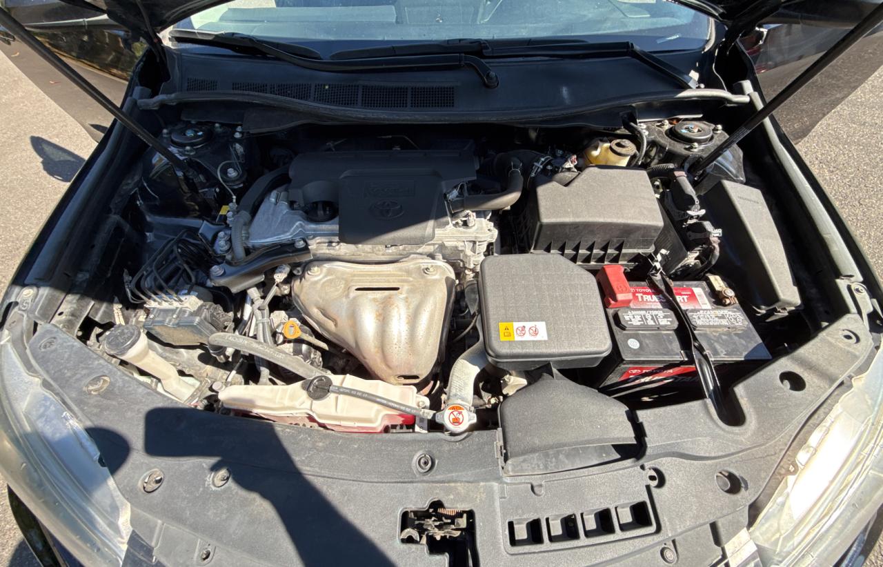 Toyota Camry le 2017
