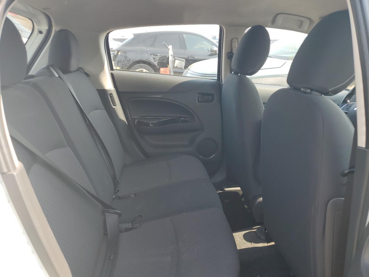 MITSUBISHI MIRAGE SE