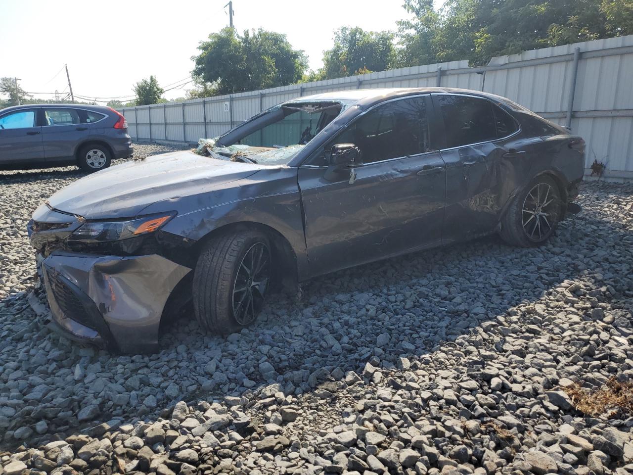TOYOTA CAMRY SE