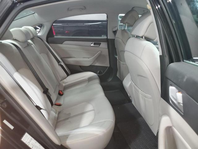 2017 HYUNDAI SONATA HYB KMHE24L11HA055361