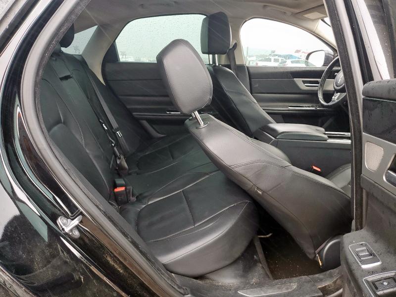 2016 JAGUAR XF PREMIUM SAJBD4BV0GCY13104