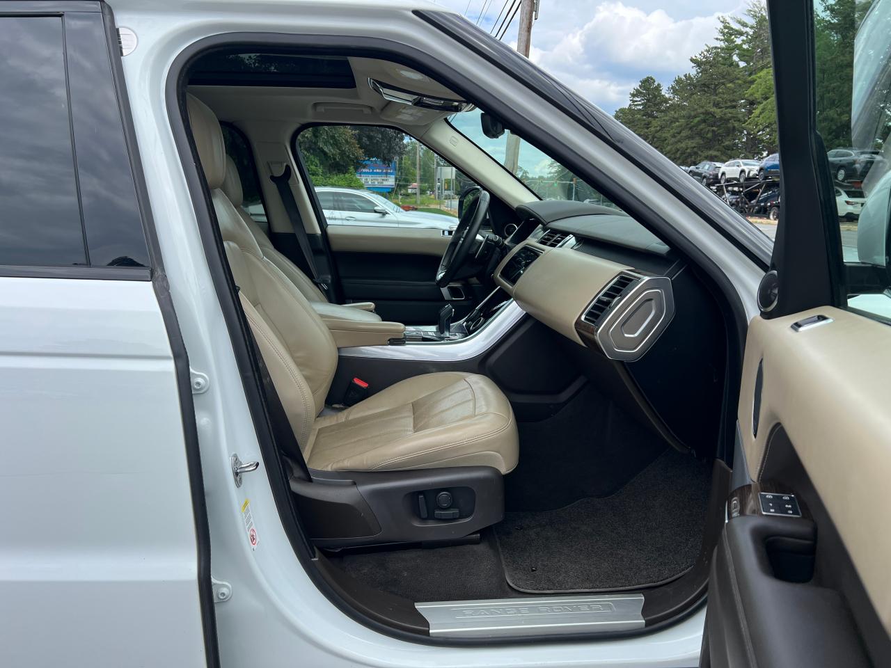 LAND ROVER RANGE ROVER HSE DYNAMIC