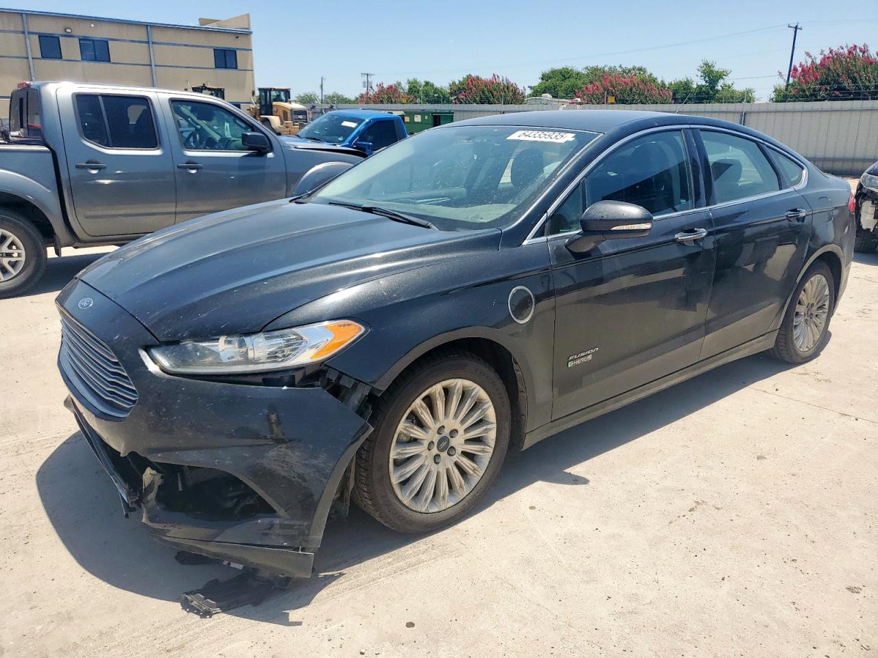 FORD FUSION TITANIUM PHEV