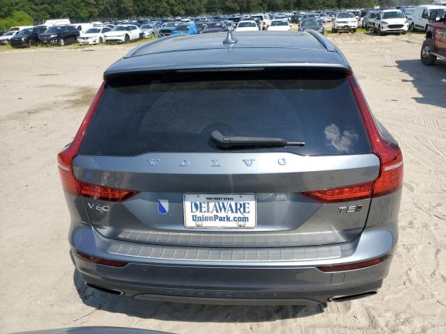 2021 VOLVO V60 CROSS YV4102WK7M1072755