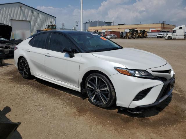2018 TOYOTA CAMRY XSE - 4T1B61HK8JU121187