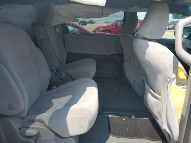 2015 TOYOTA SIENNA LE 5TDKK3DC9FS558931