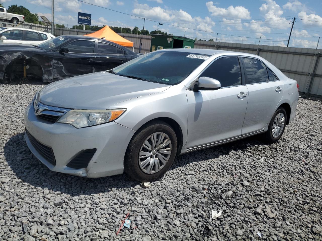 TOYOTA CAMRY BASE