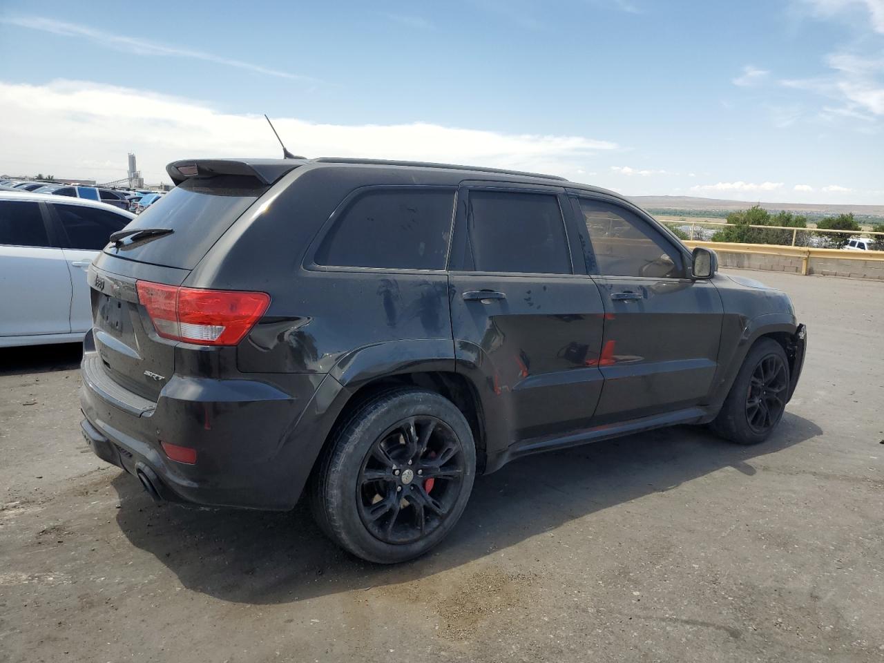 JEEP GRAND CHEROKEE SRT-8