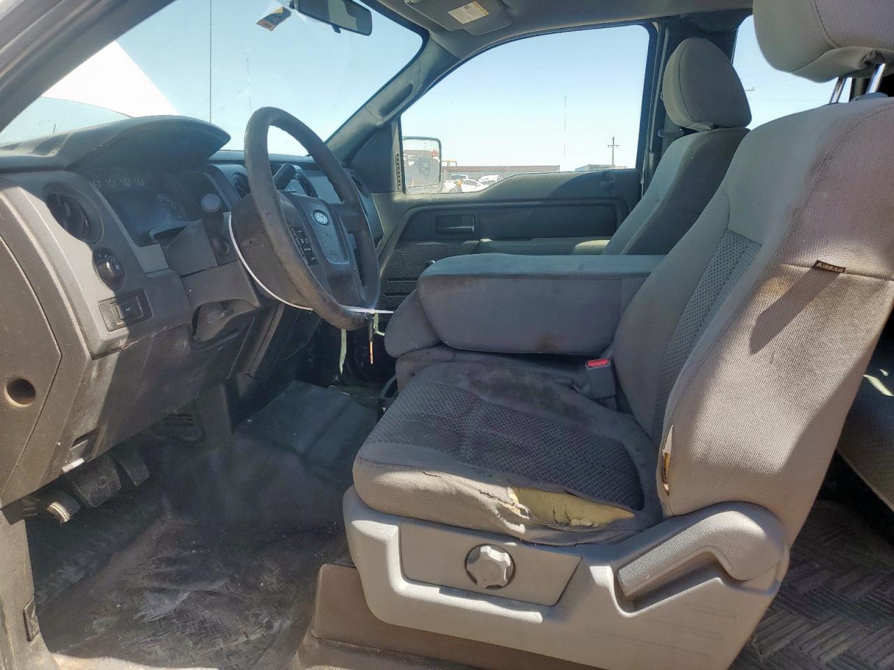 FORD F-150 SUPER CAB