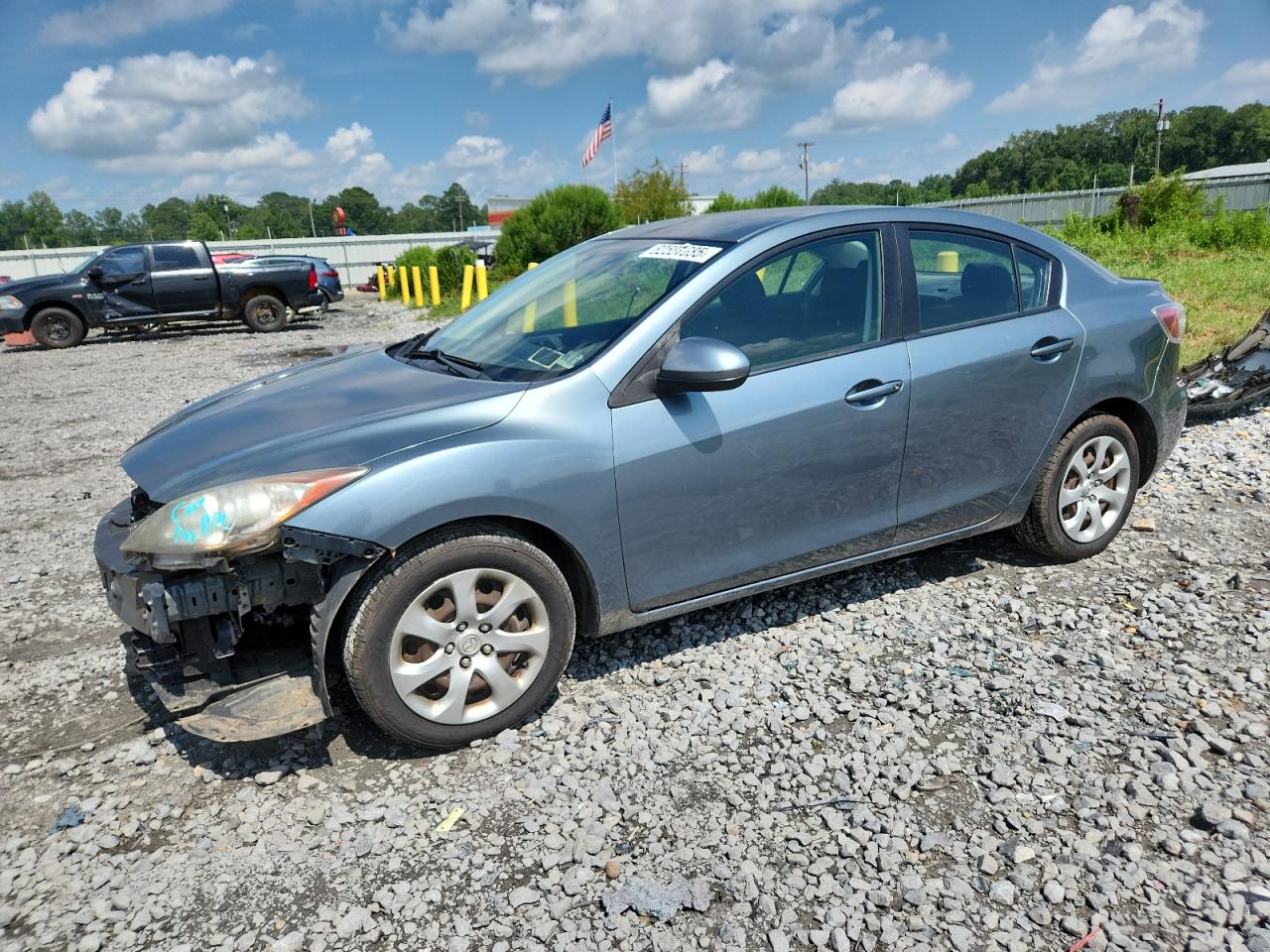 MAZDA 3 I