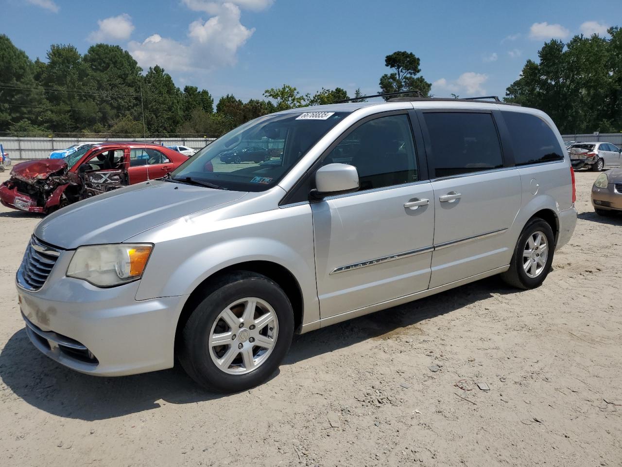 CHRYSLER TOWN & COUNTRY TOURING