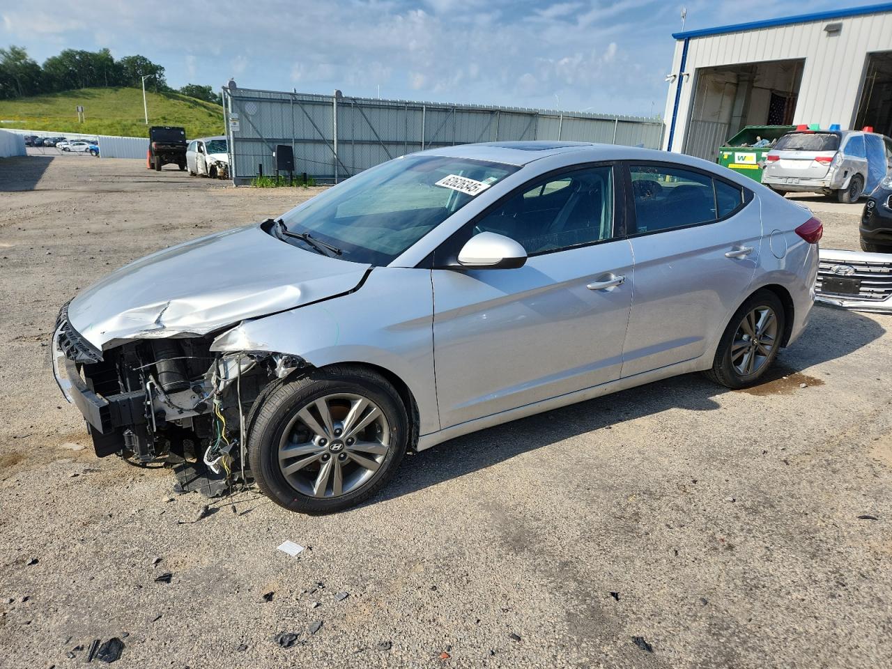 HYUNDAI ELANTRA SEL