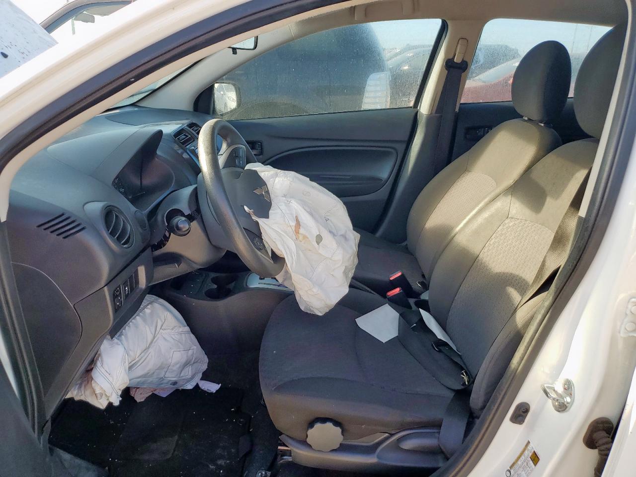 MITSUBISHI MIRAGE ES