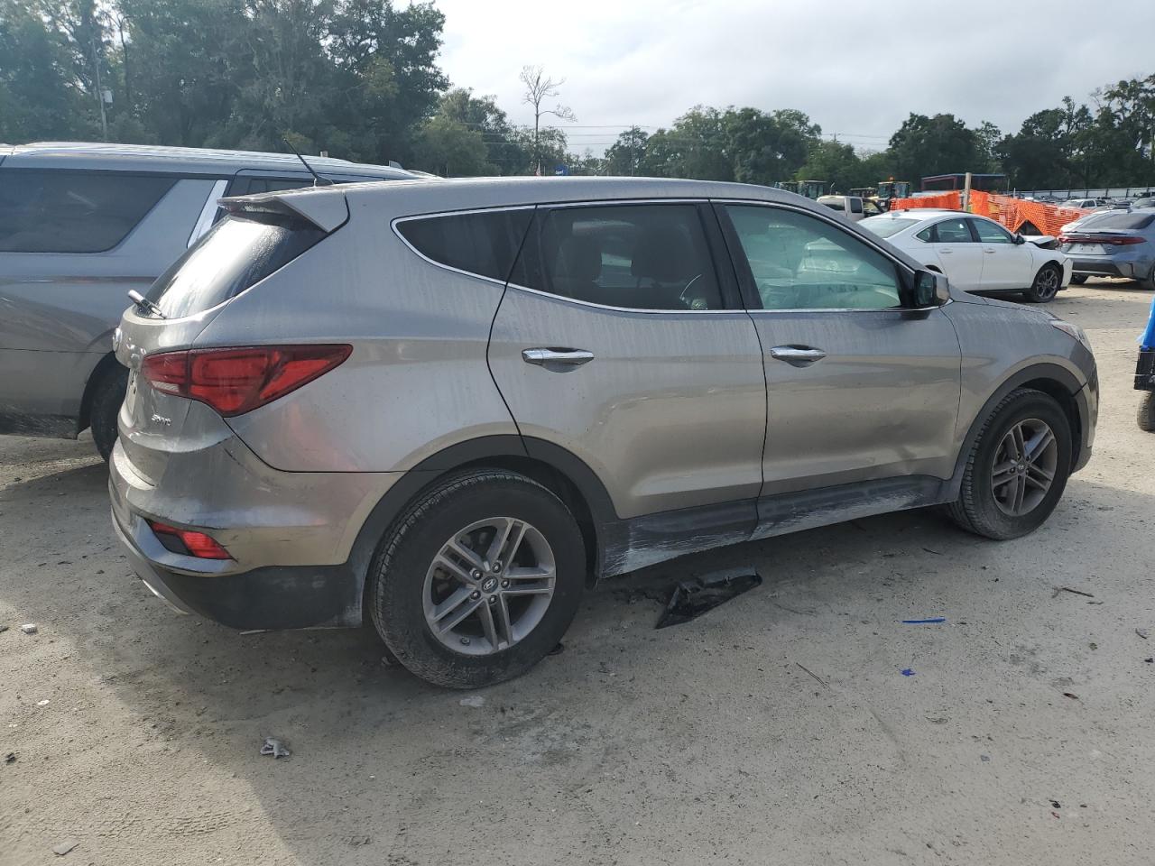 Hyundai Santa fe s 2018
