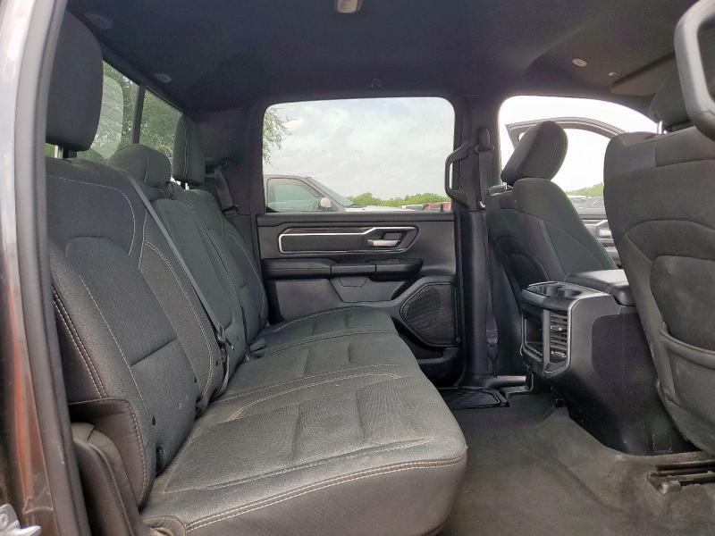 2019 RAM 1500 BIG H 1C6RREFT7KN893986