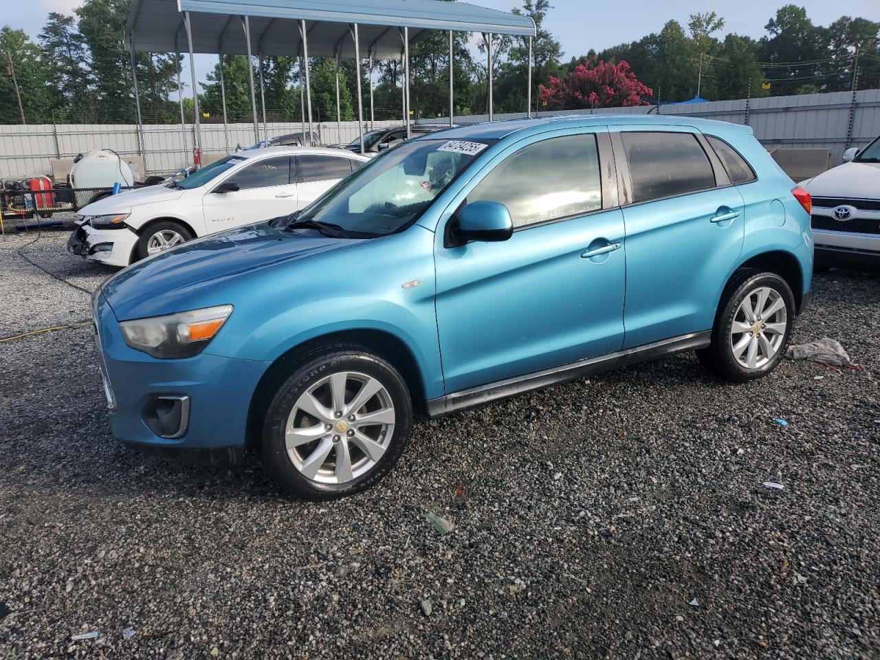 MITSUBISHI OUTLANDER ES