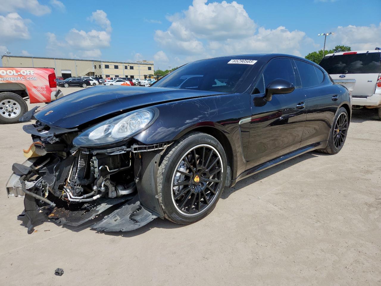 PORSCHE PANAMERA 2