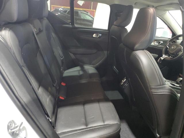 2025 VOLVO XC40 CORE YV4L12UJ4S2550704