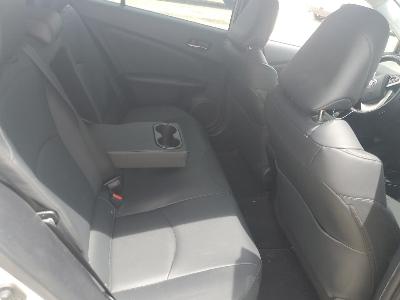 Toyota Prius 2018