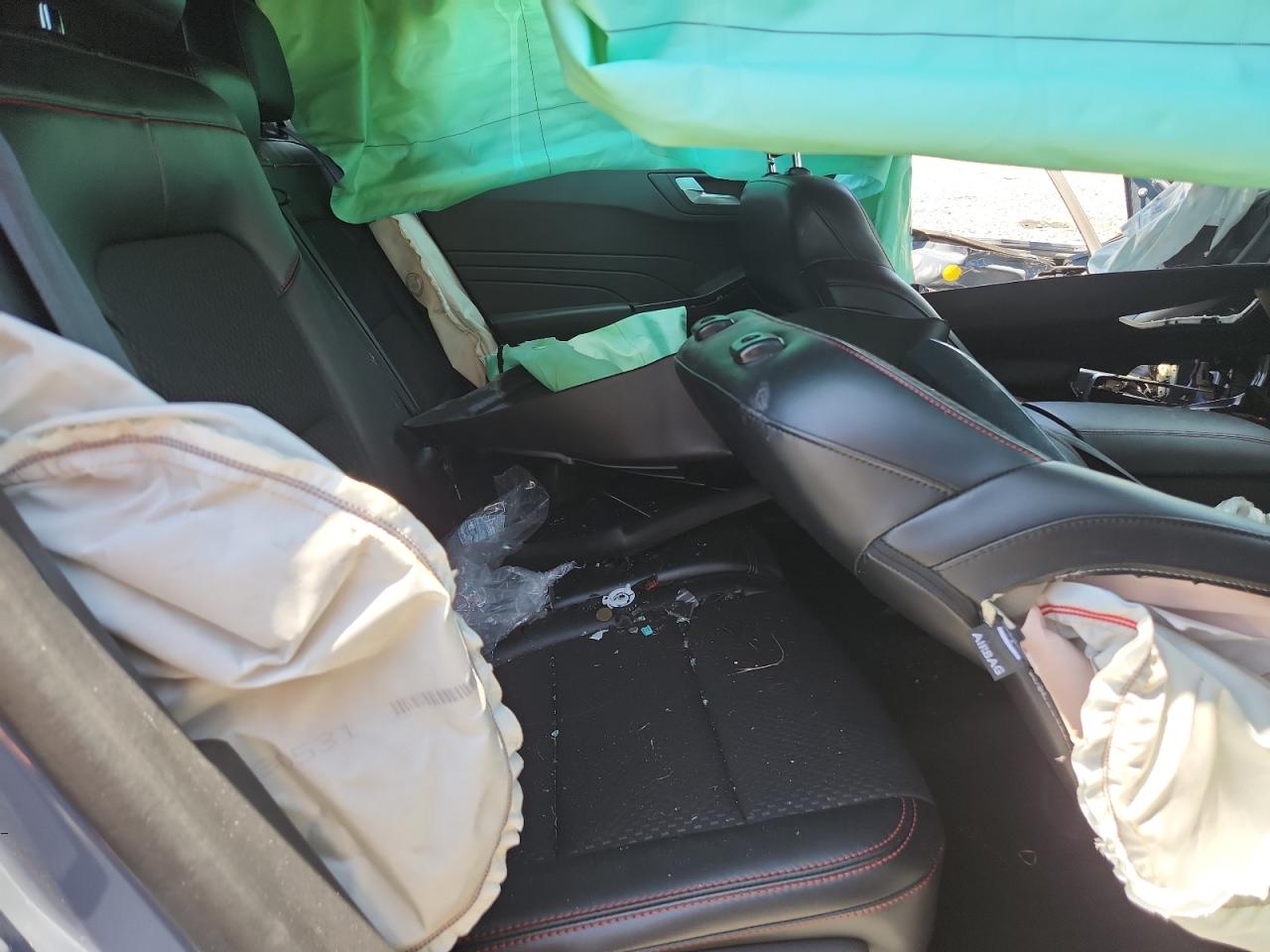 FORD ESCAPE ST LINE SELECT