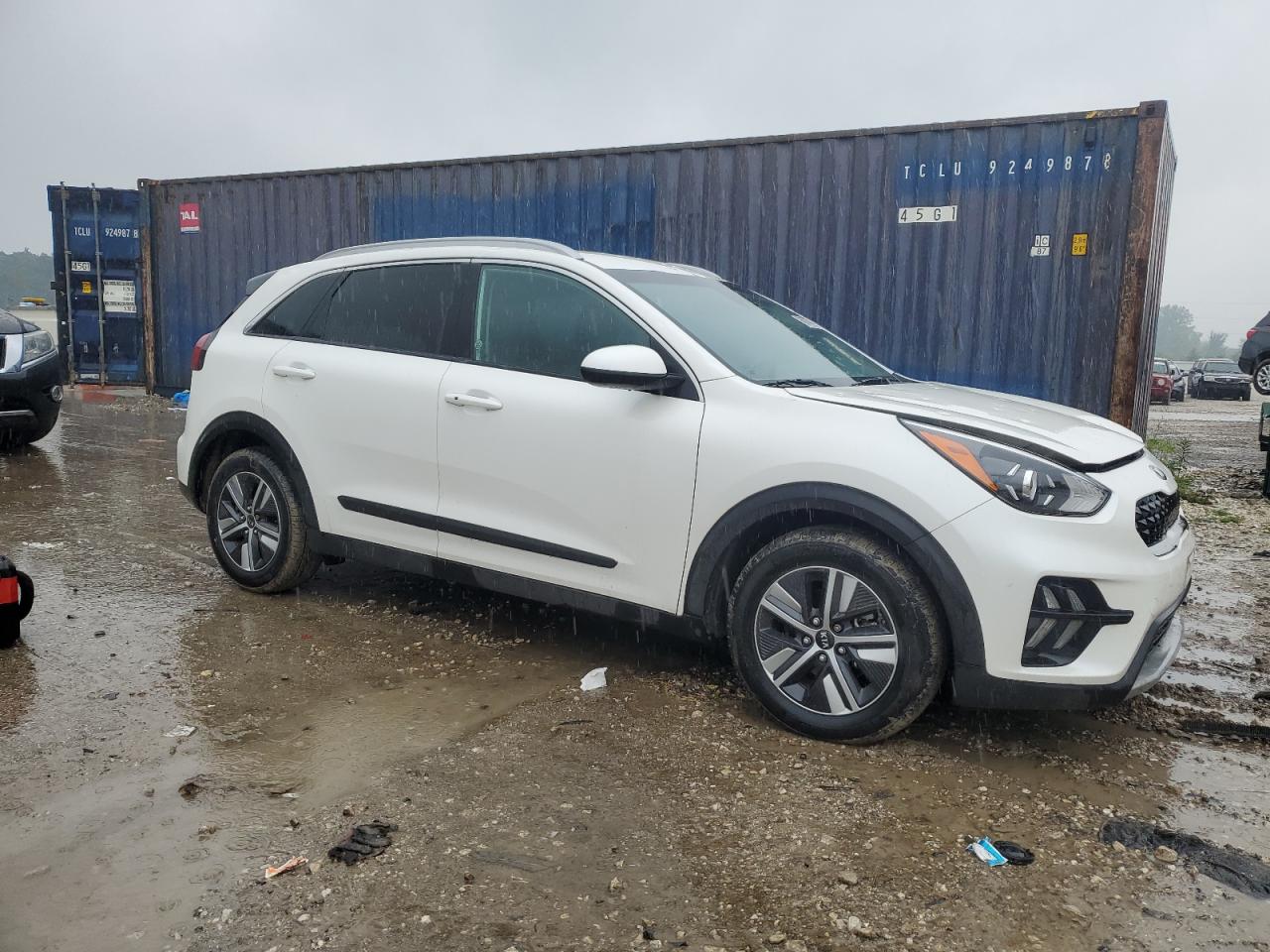 KIA NIRO LX