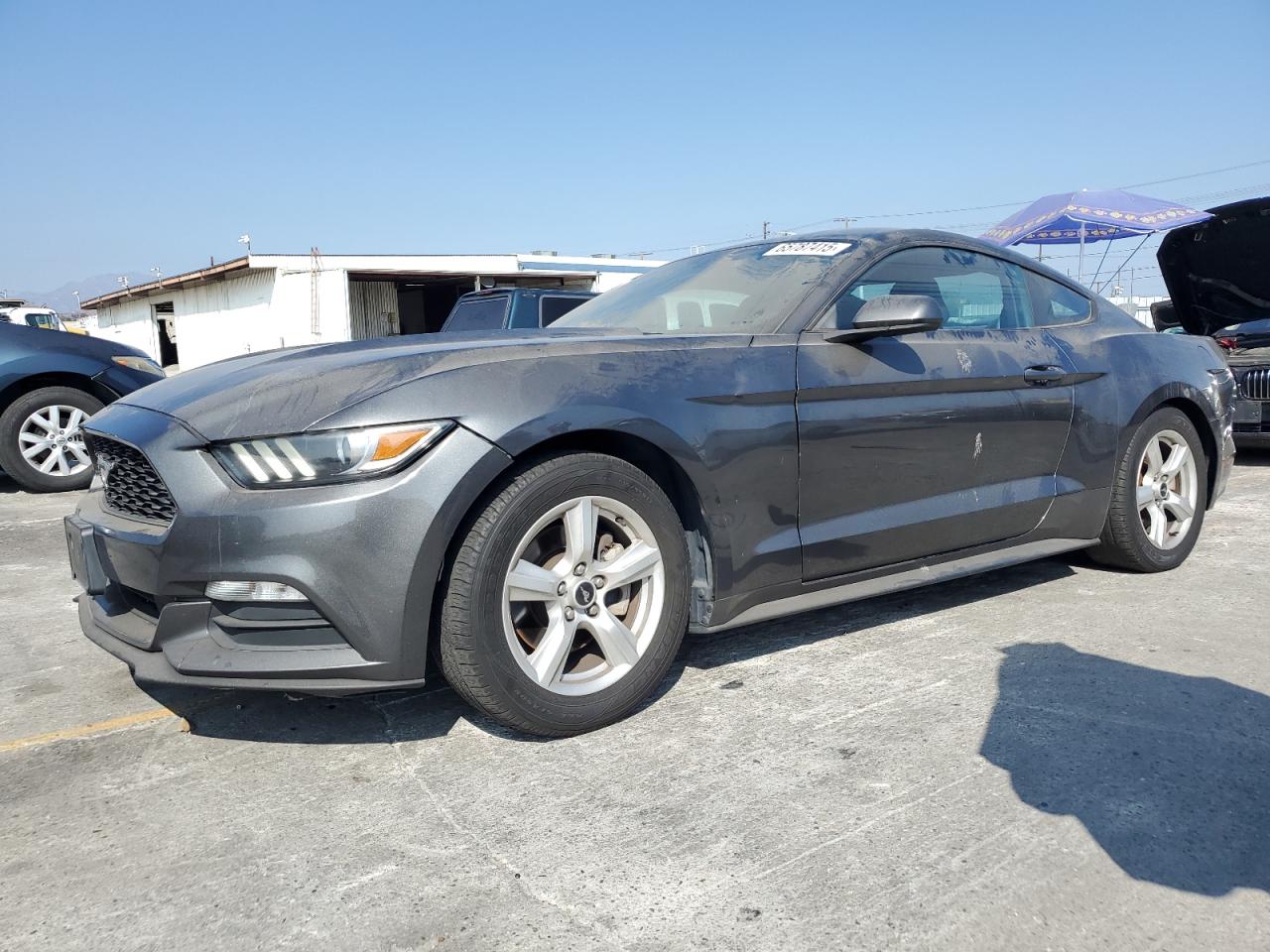FORD MUSTANG