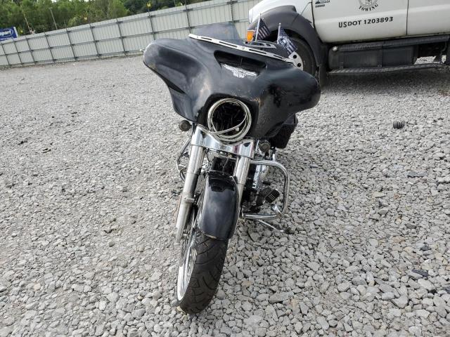 2019 HARLEY-DAVIDSON FLHX 1HD1KBC12KB652462