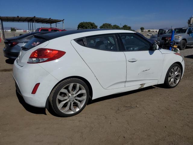 HYUNDAI VELOSTER 2015 white coupe 3d gas KMHTC6AD4FU238181 photo #4