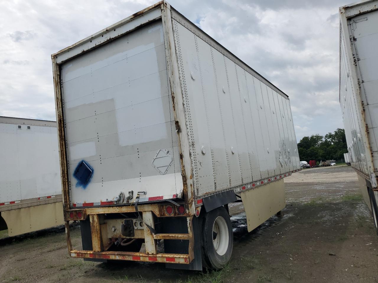 Lot #3199971426 2006 WABASH UNKNOWN