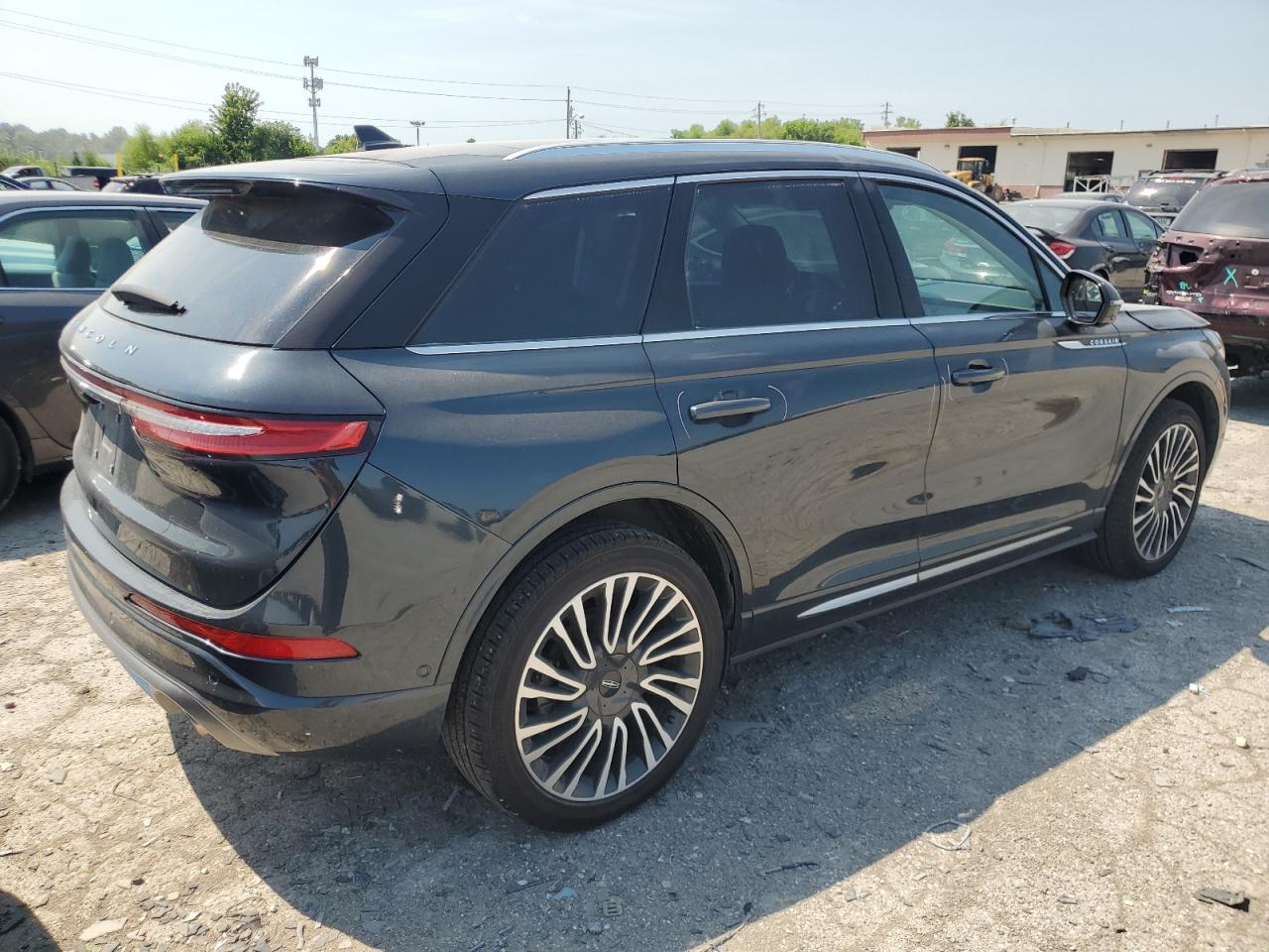 LINCOLN CORSAIR RESERVE