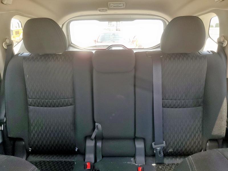 2017 NISSAN ROGUE S - KNMAT2MT5HP541527