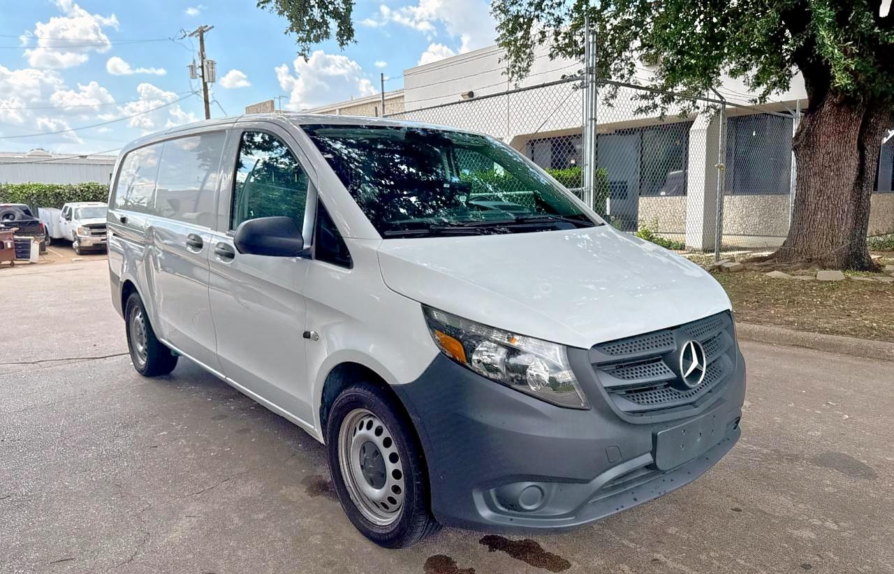 MERCEDES-BENZ METRIS
