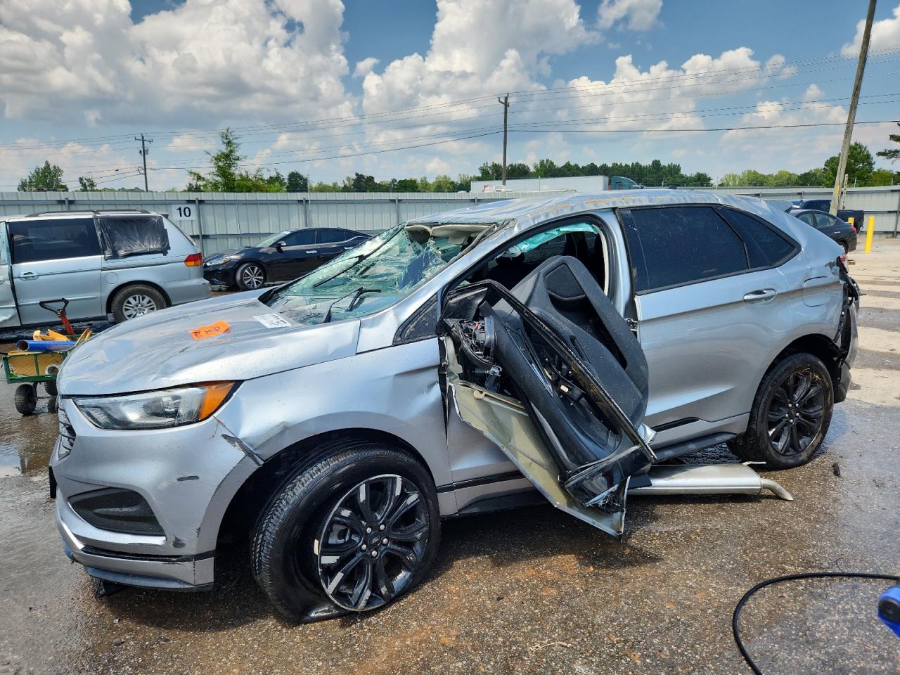 FORD EDGE SE
