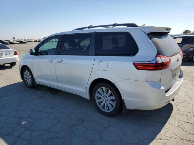 2017 TOYOTA SIENNA XLE 5TDDZ3DC4HS155642