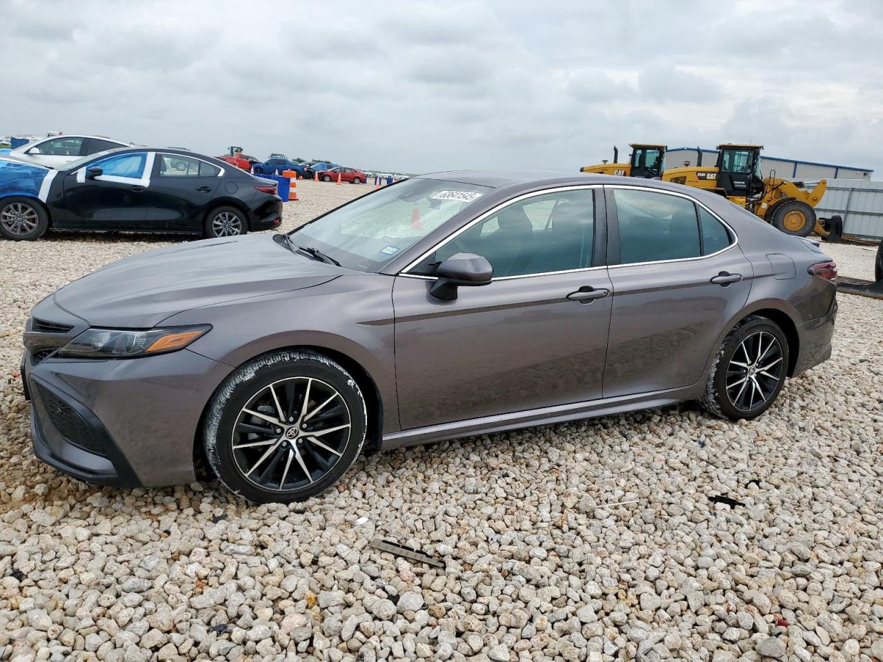 TOYOTA CAMRY SE