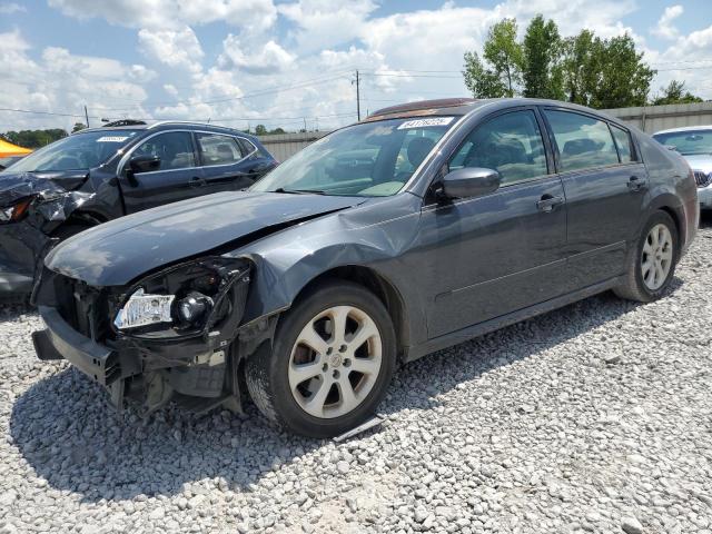 NISSAN MAXIMA SE