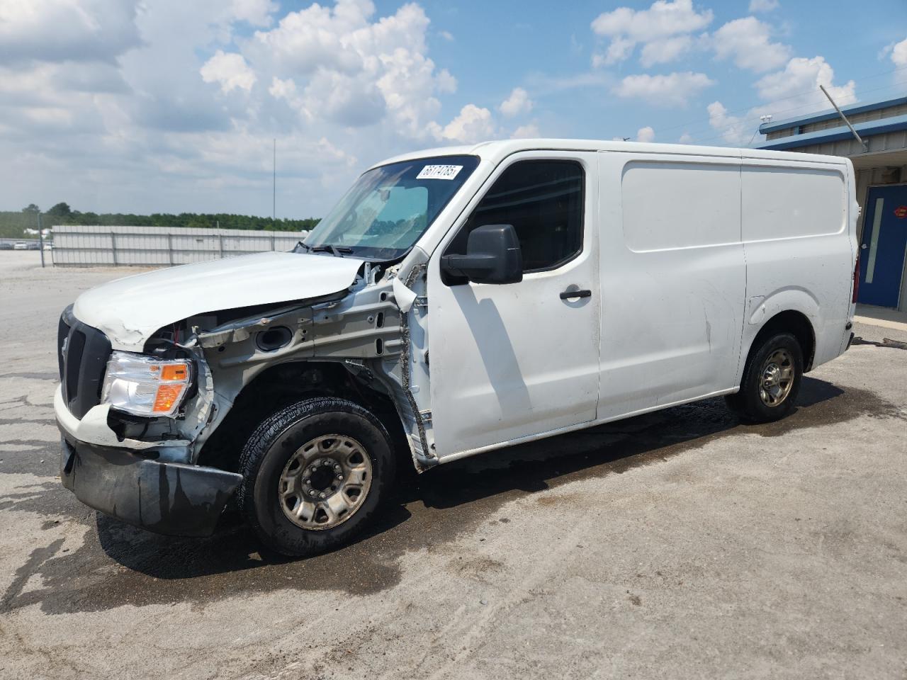 Lot #3210770954 2015 NISSAN NV 1500