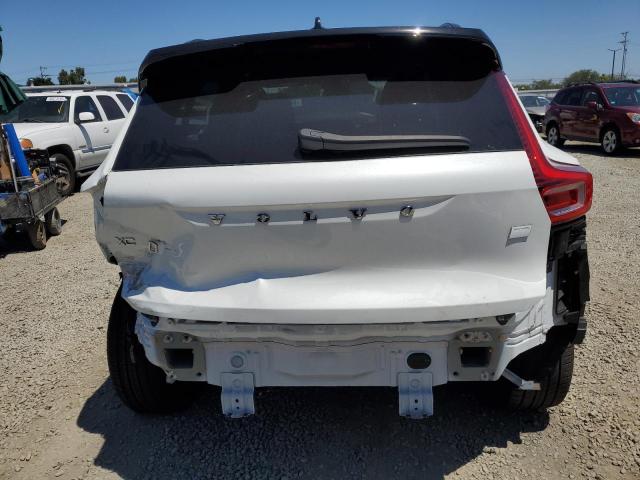 2024 VOLVO XC40 RECHA YV4EH3HL6R2289513