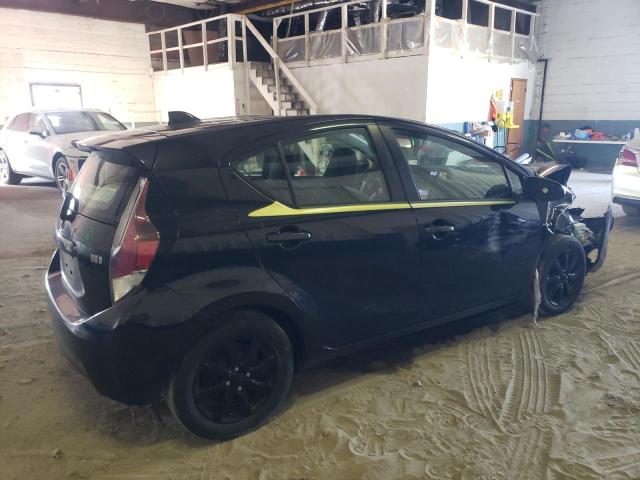 2016 TOYOTA PRIUS C JTDKDTB33G1118232