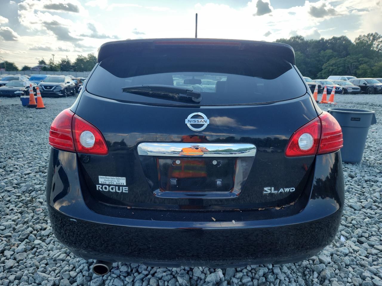 NISSAN ROGUE S