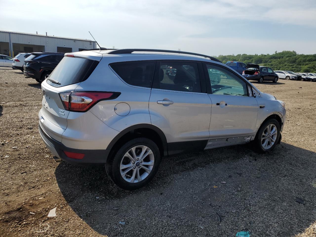 FORD ESCAPE SE